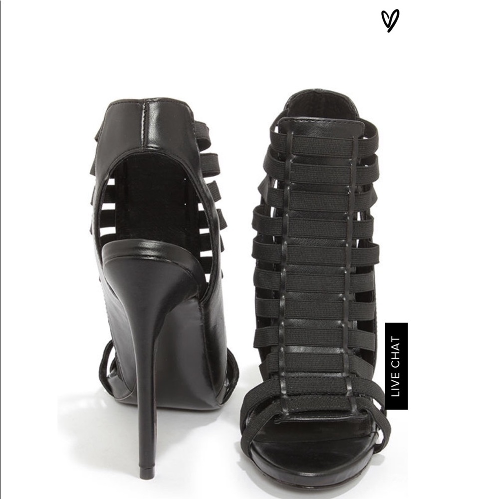 BLACK STEVE MADDEN HEELS